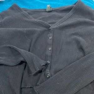 Black Long Sleeve Cropped